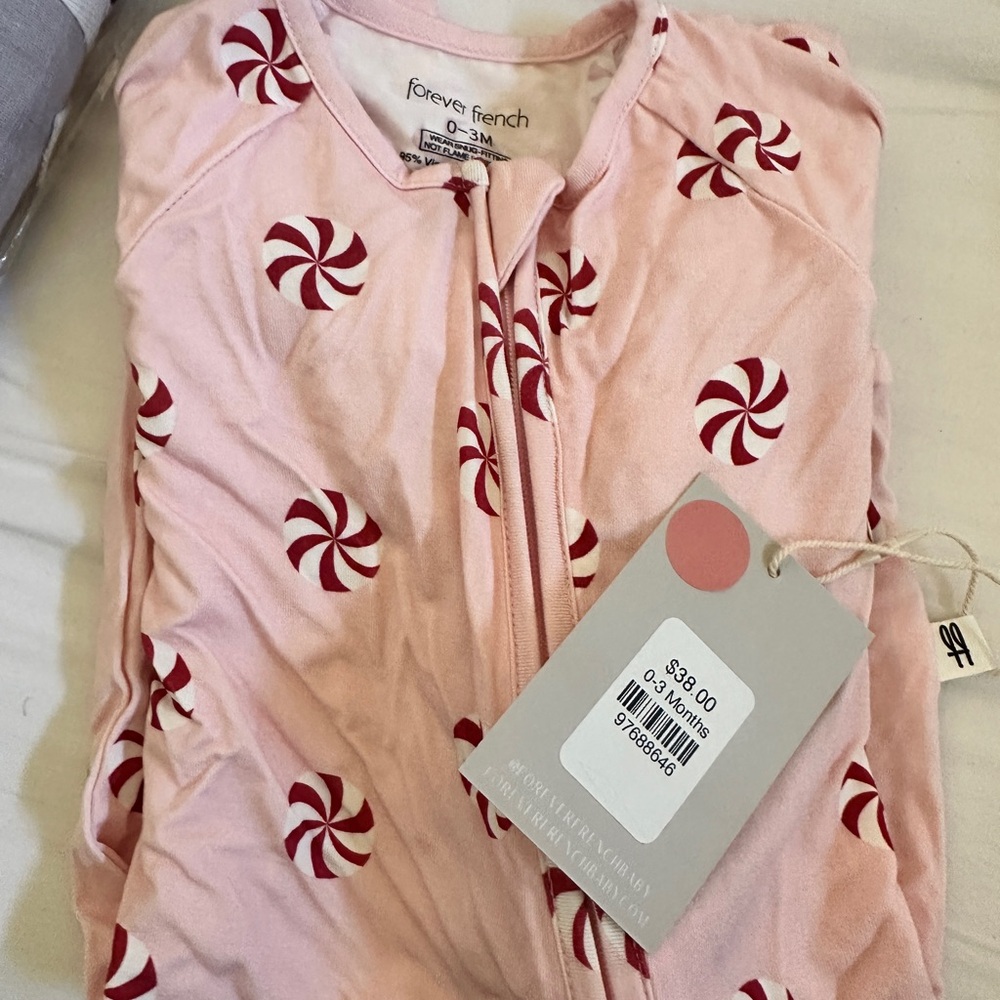 Forever French baby NWT 0-3m candy